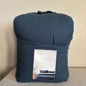NWT Full/Queen Heavyweight Linen Blend Comforter and Sham Set Dark Mineral Blue